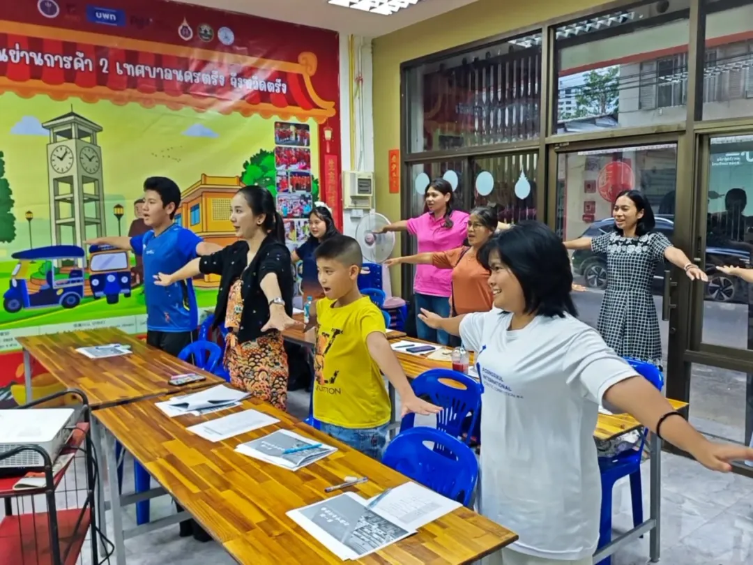多哥洛美大学孔子学院参加多哥独立日庆典2 图片