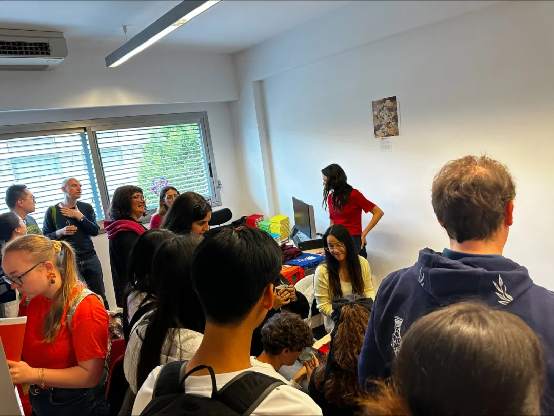 黑山大学孔子学院参加第20届波德戈里察国际图书与教育博览会1 图片