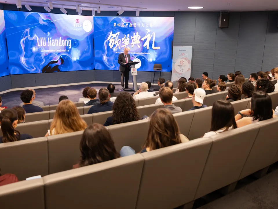 巴布亚新几内亚科技大学孔子学院与大学旅游学院举行座谈会1 图片