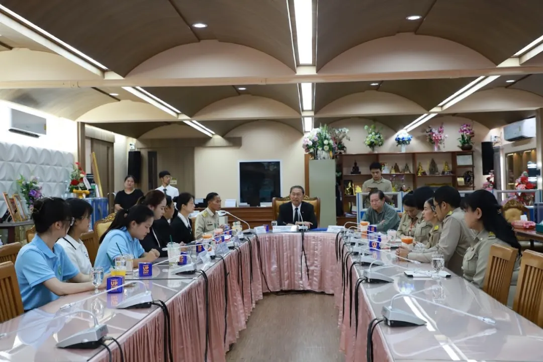 泰国海上丝路孔子学院与泰国华文民校协会举行座谈会2 图片